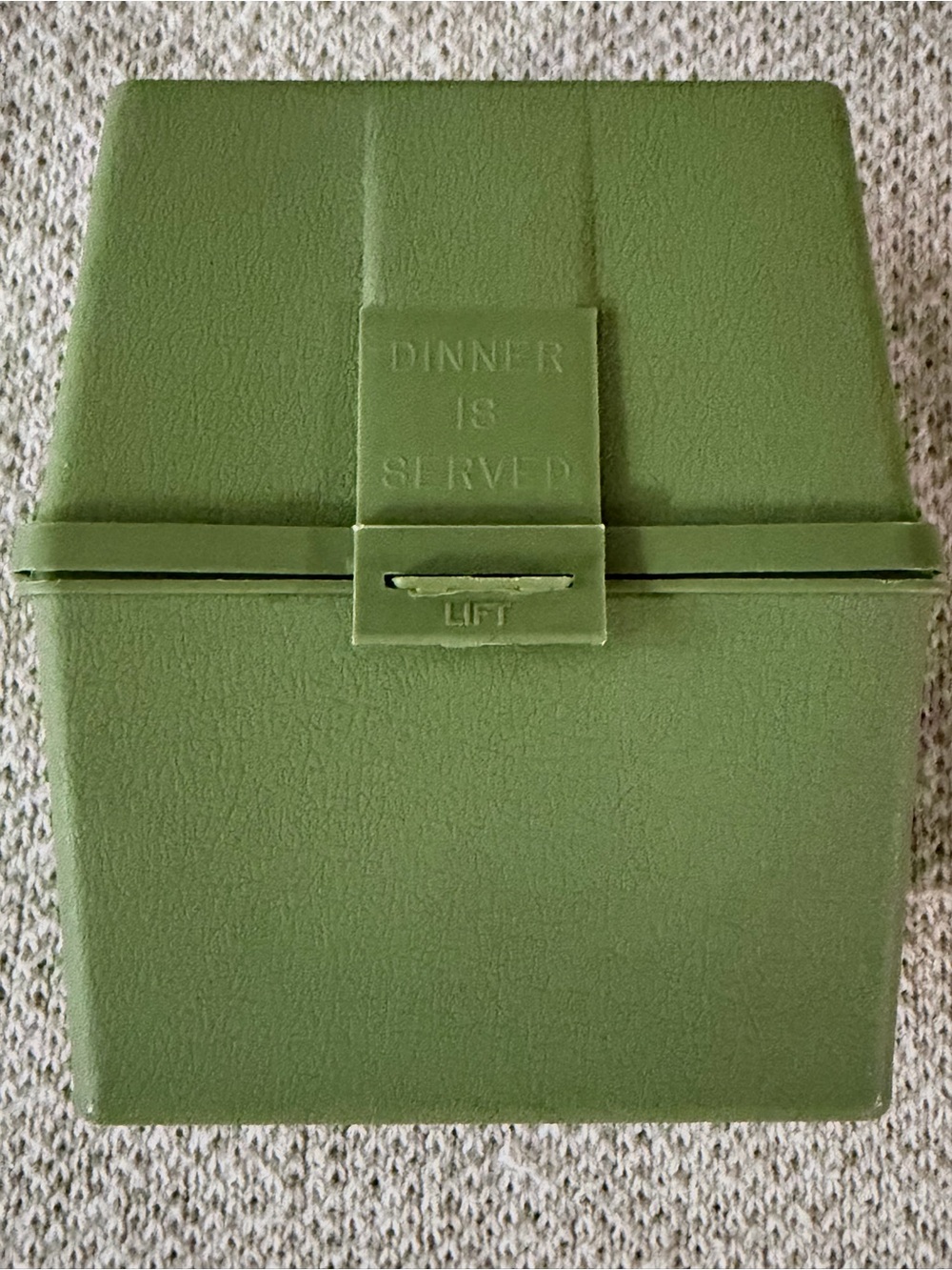 Vintage 'Dinner Is Served' Food Carrier Box